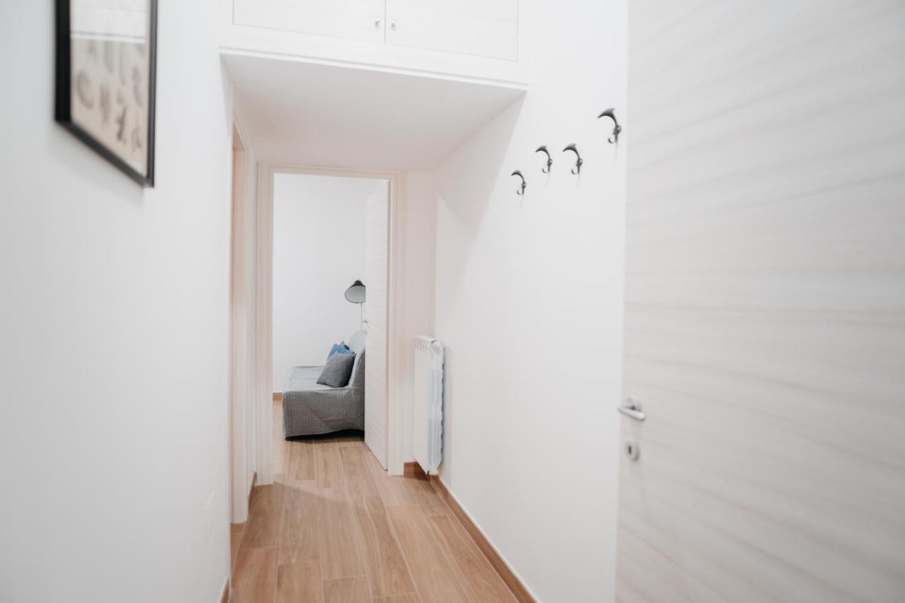 Apartamento Brombeis Fantastica By Casa Napoletana - Town Center Nápoles Exterior foto