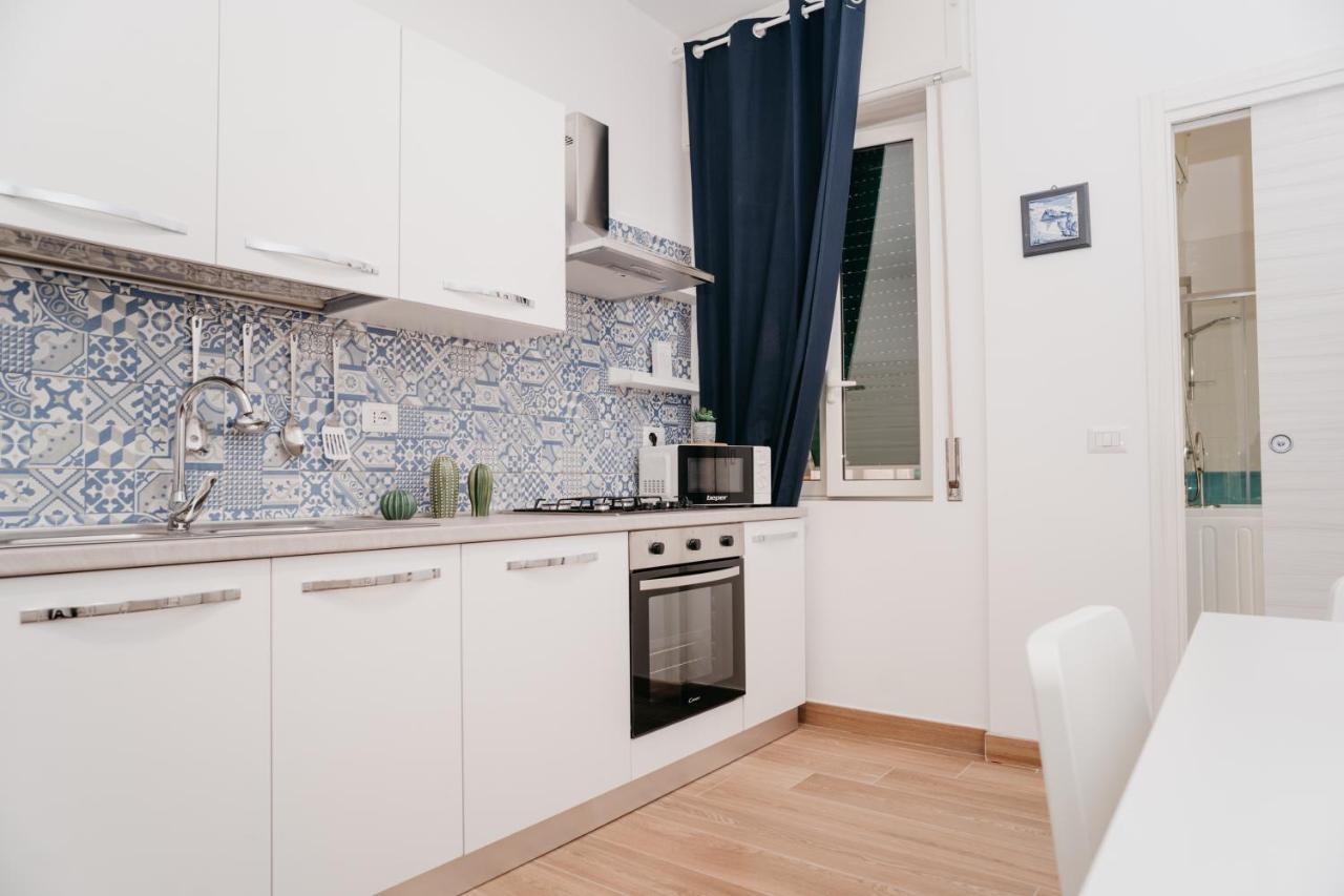 Apartamento Brombeis Fantastica By Casa Napoletana - Town Center Nápoles Exterior foto
